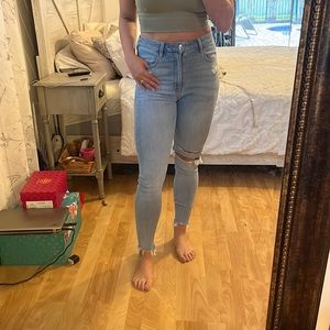 American Eagle High Rise Skinny Jean